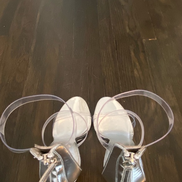 Women’s Clear strapping heel - Picture 12 of 16